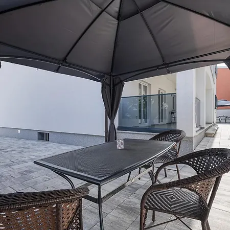 Apartment Beautiful Modern House Liza With Private Parking In - Finida Settlement Porec