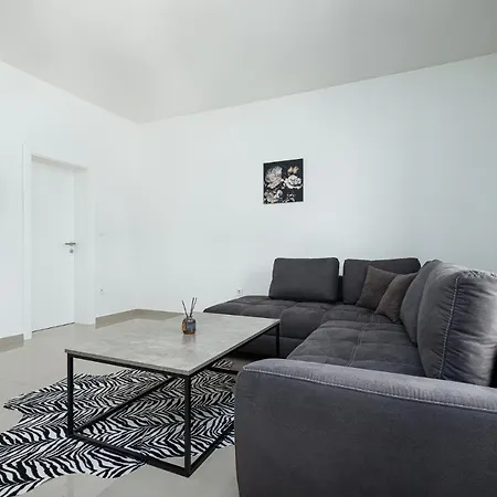 Apartment Beautiful Modern House Liza With Private Parking In - Finida Settlement Porec