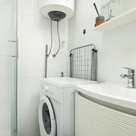 Apartment Beautiful Modern House Liza With Private Parking In - Finida Settlement Porec